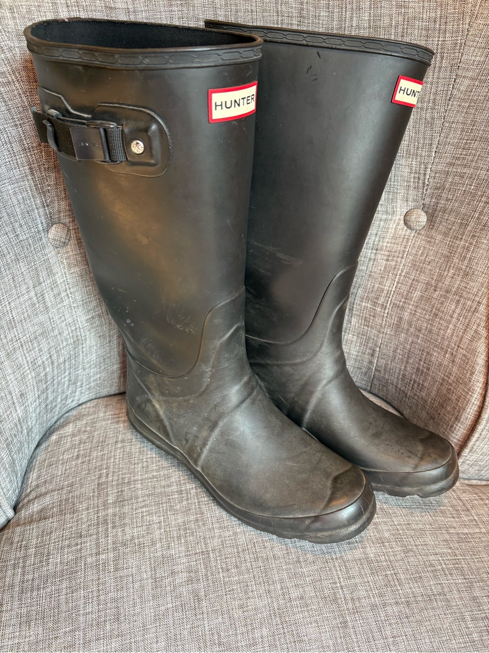 Women’s Hunter Black Tall Original Waterproof Rain Boots SZ. 8